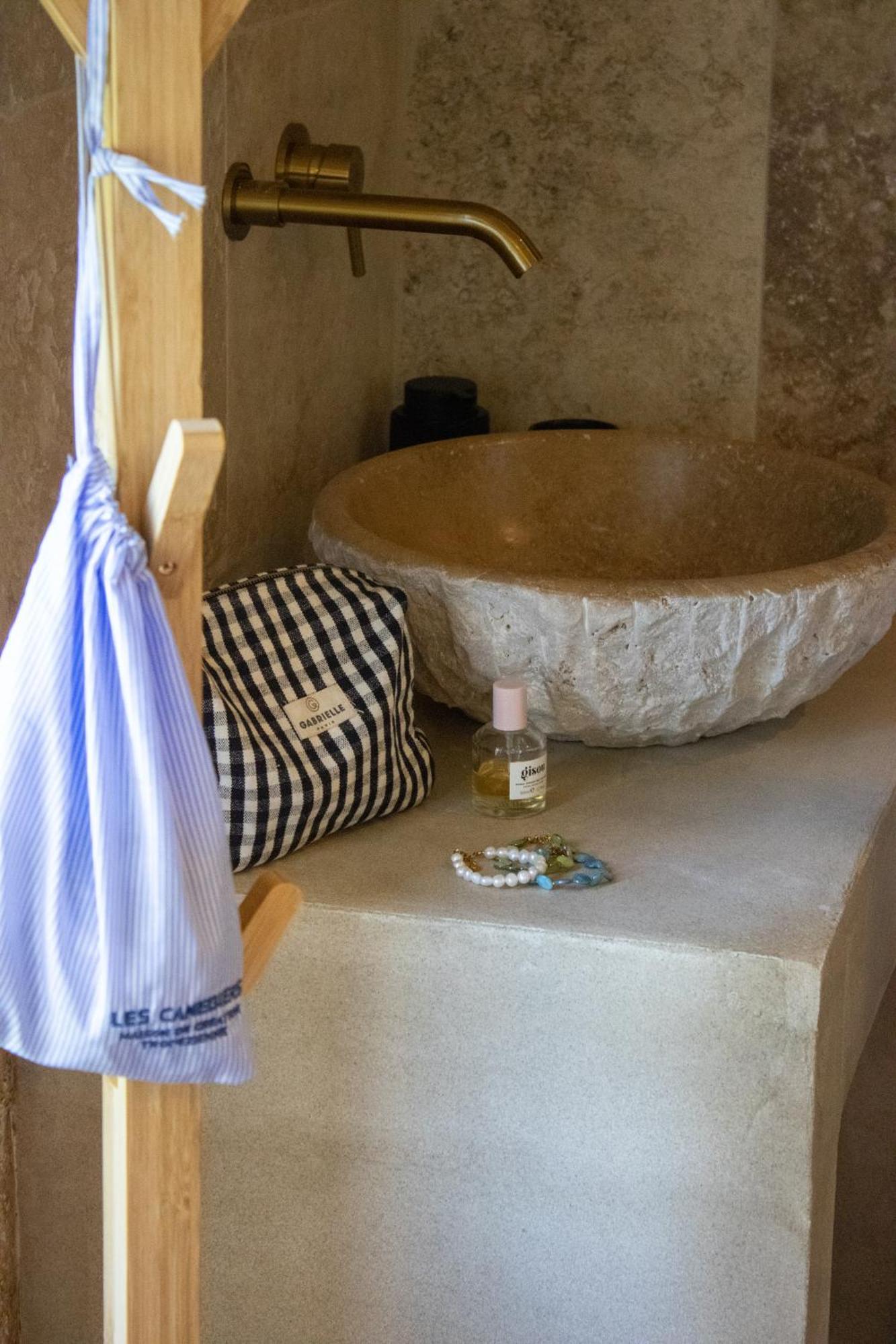 Le Clos Des Aromes Cassis Exterior photo
