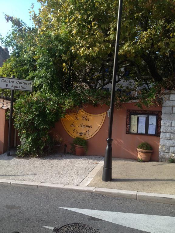 Le Clos Des Aromes Cassis Exterior photo
